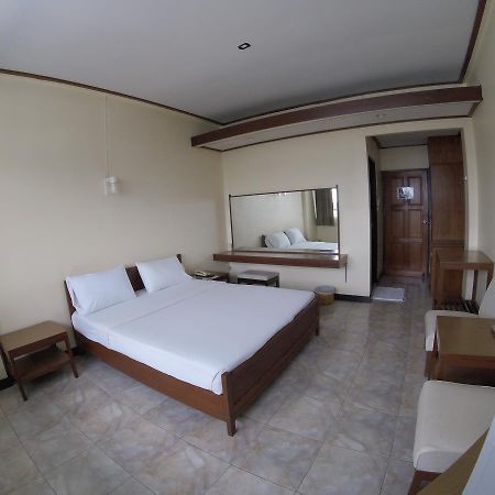 Tapee Hotel สุราษฎร์ธานี ภายนอก รูปภาพ