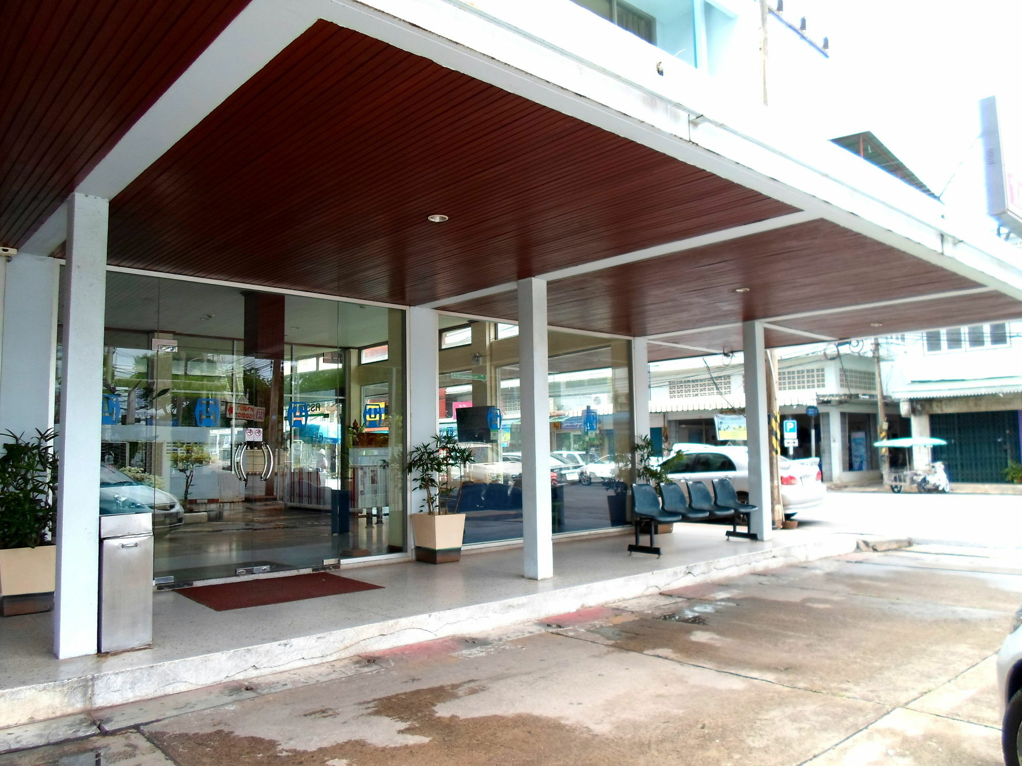 Tapee Hotel สุราษฎร์ธานี ภายนอก รูปภาพ